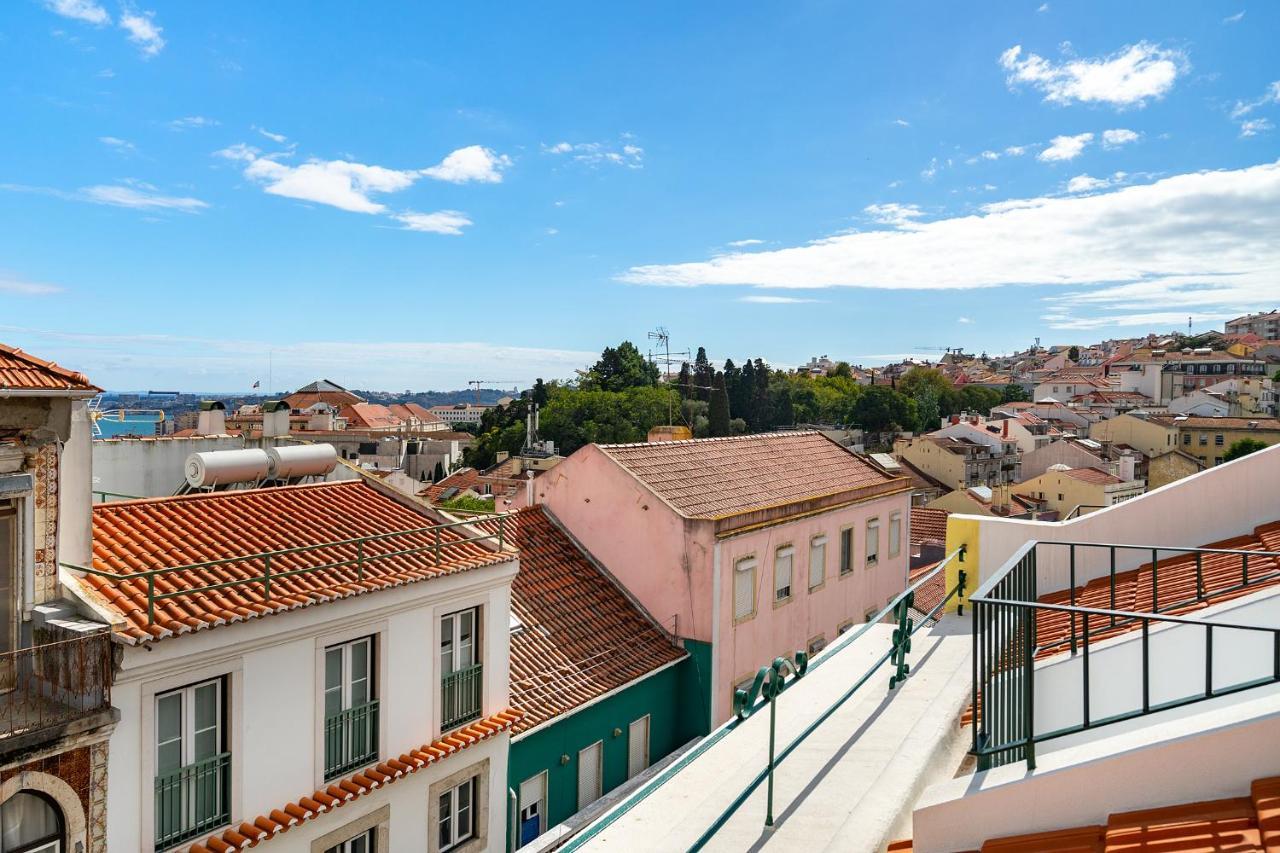 Whome Prime Location W Ac 3-bed Duplex Perfect For Families Only Apartment Lisbon