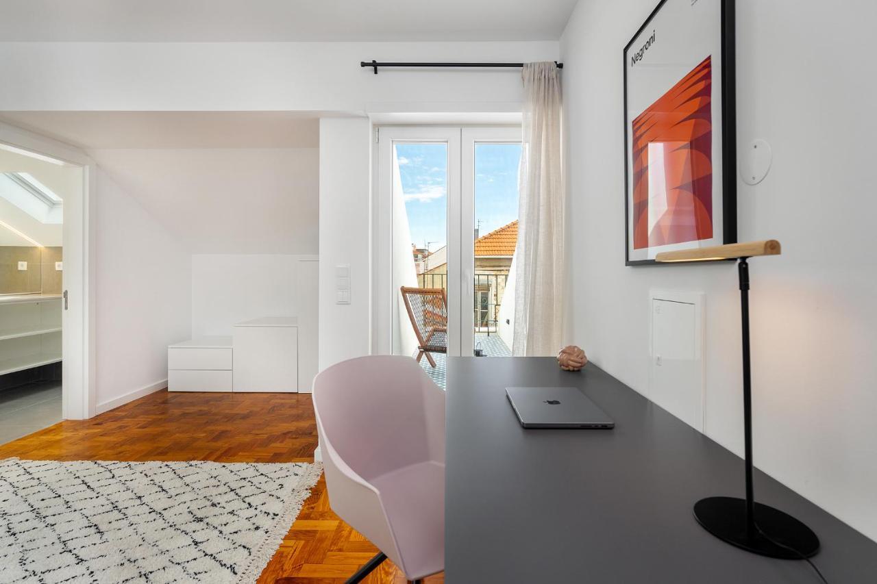 Whome Prime Location W Ac 3-bed Duplex Perfect For Families Only Apartment Lisbon