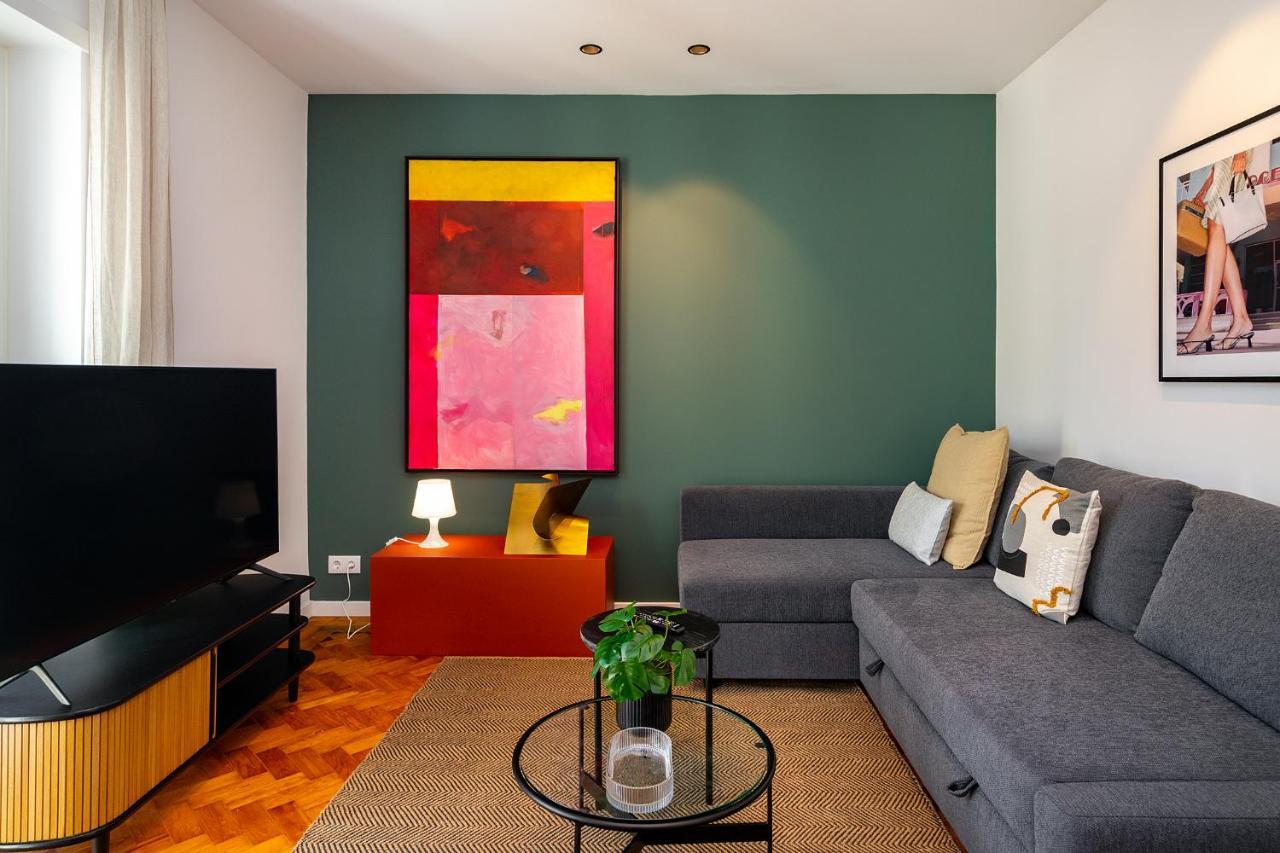 Whome Prime Location W Ac 3-bed Duplex Perfect For Families Only Apartment Lisbon
