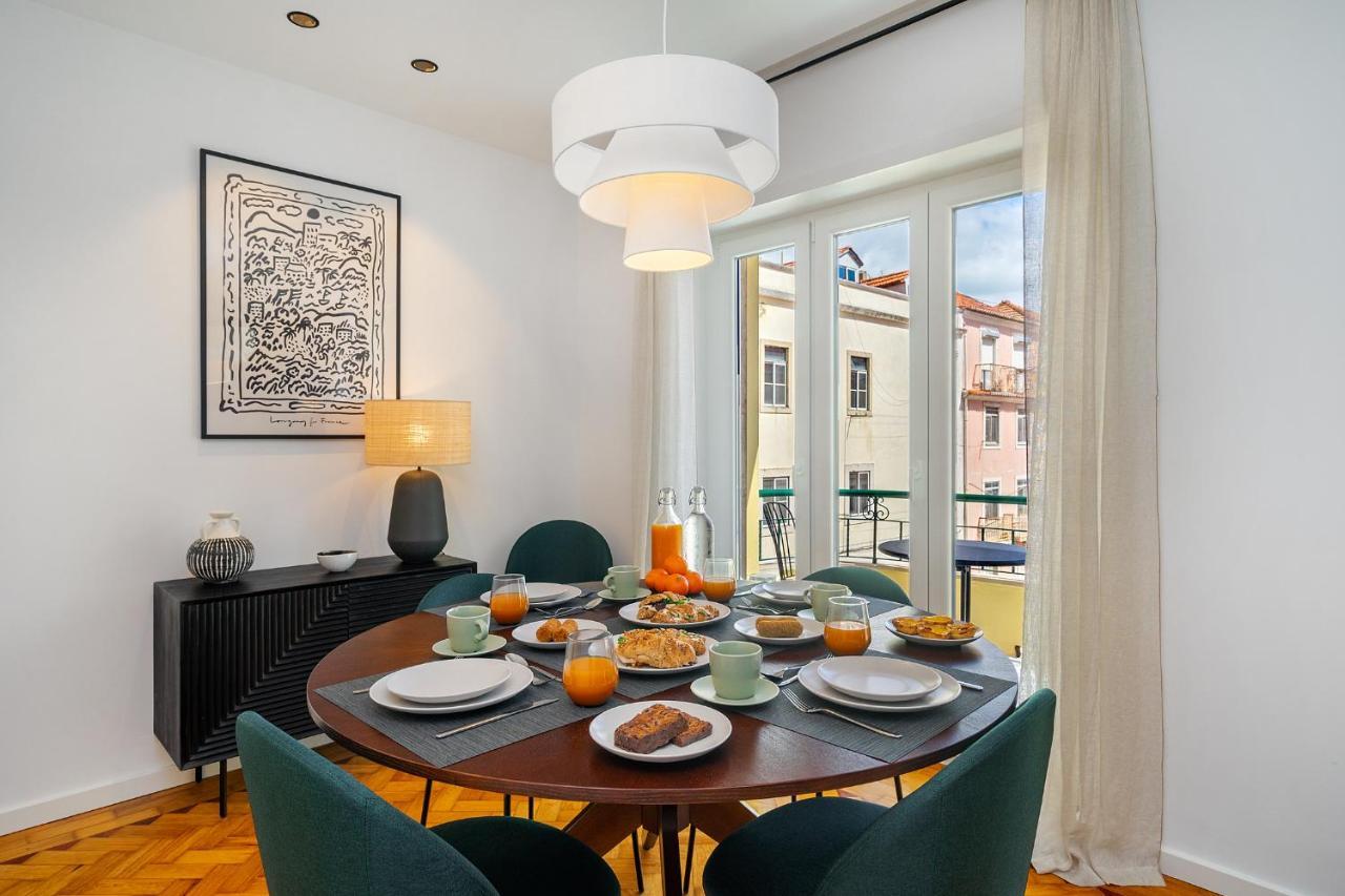 Apartment Whome Prime Location W Ac 3-bed Duplex Perfect For Families Only Lisbon