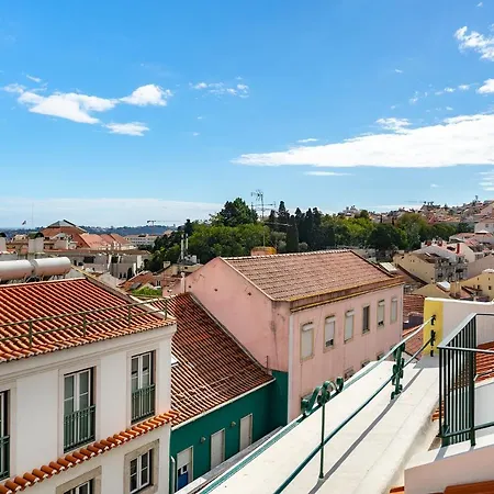Whome Prime Location W Ac 3-Bed Duplex Perfect For Families Only Lisbon Exterior photo