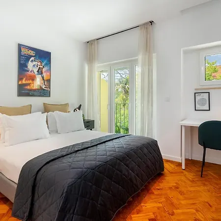 Whome Prime Location W Ac 3-Bed Duplex Perfect For Families Only Lisbon Exterior photo